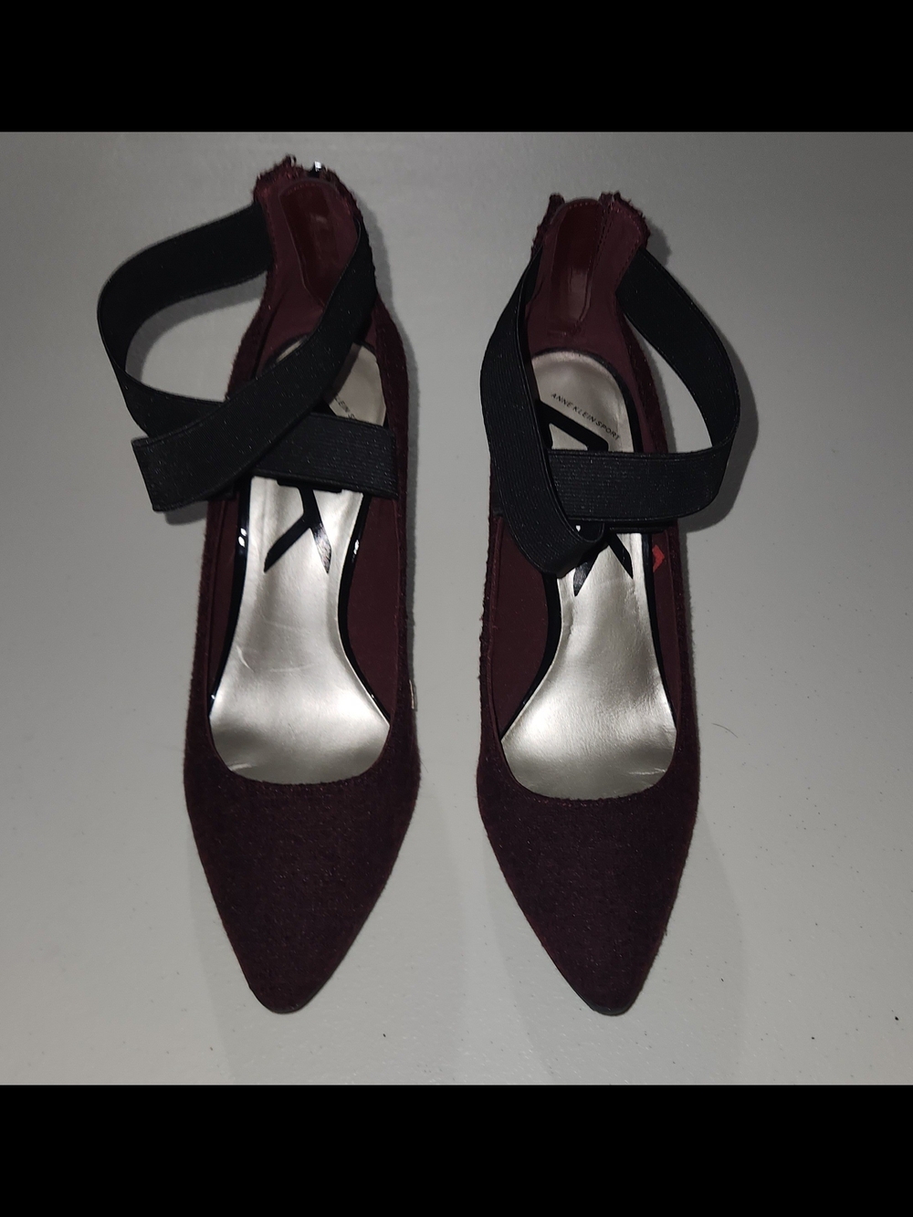 Anne Klein Pointed Toe Burgundy Women's Heels with Ankle Strap Rear Zip Size 7